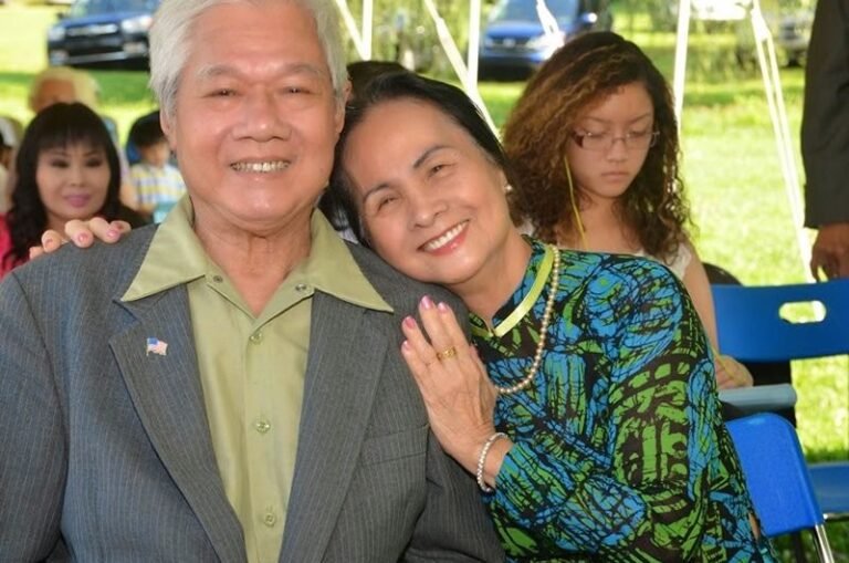 Tâm Sự Cha Mẹ Già